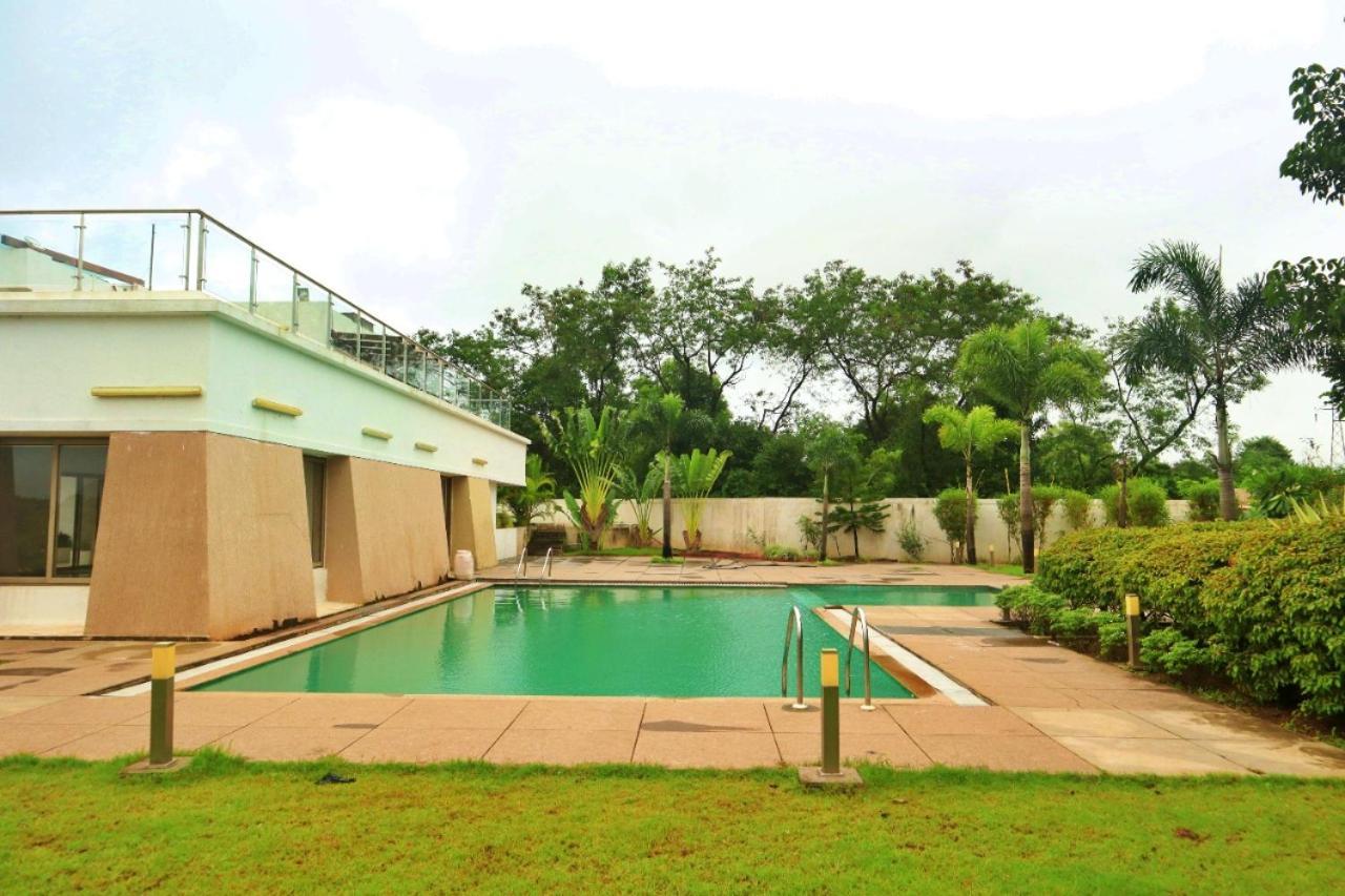 Mizzle Exotica Lonavala Apartment Exterior foto